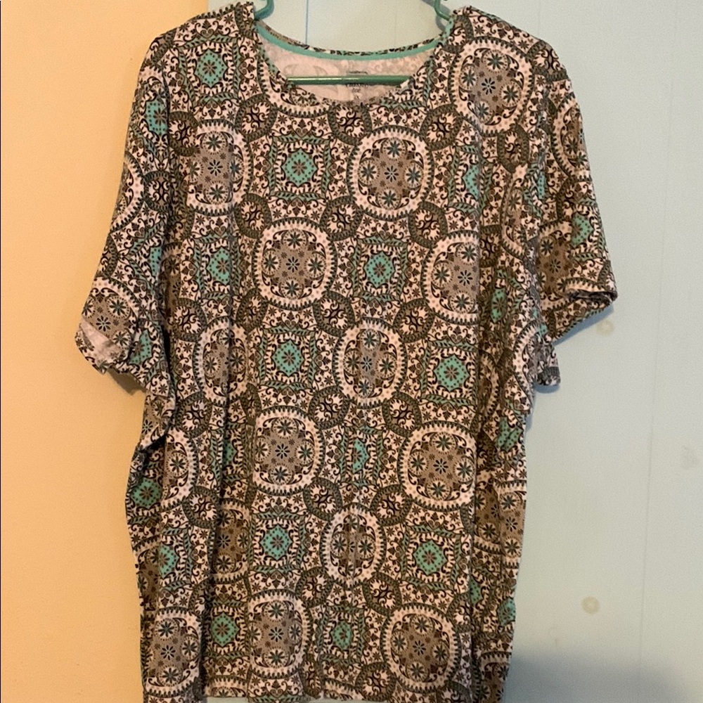 Croft & Barrow Teal and Black Patterned Tee